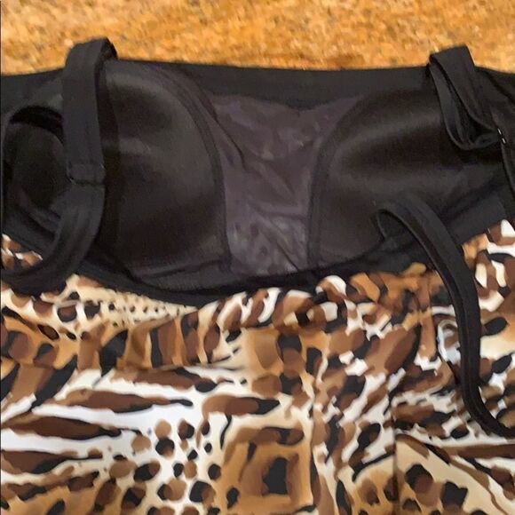 Cute One piece Size 12 Swimsuit - Picture 3 of 8